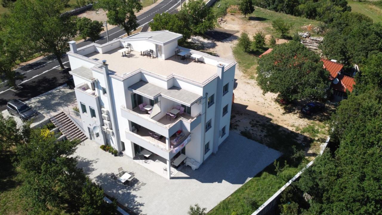 Apartment Anica Kuk Starigrad Paklenica Extérieur photo