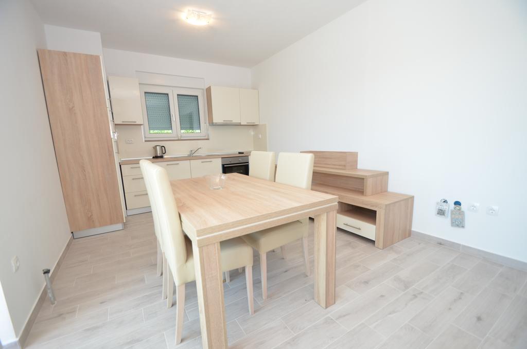 Apartment Anica Kuk Starigrad Paklenica Chambre photo
