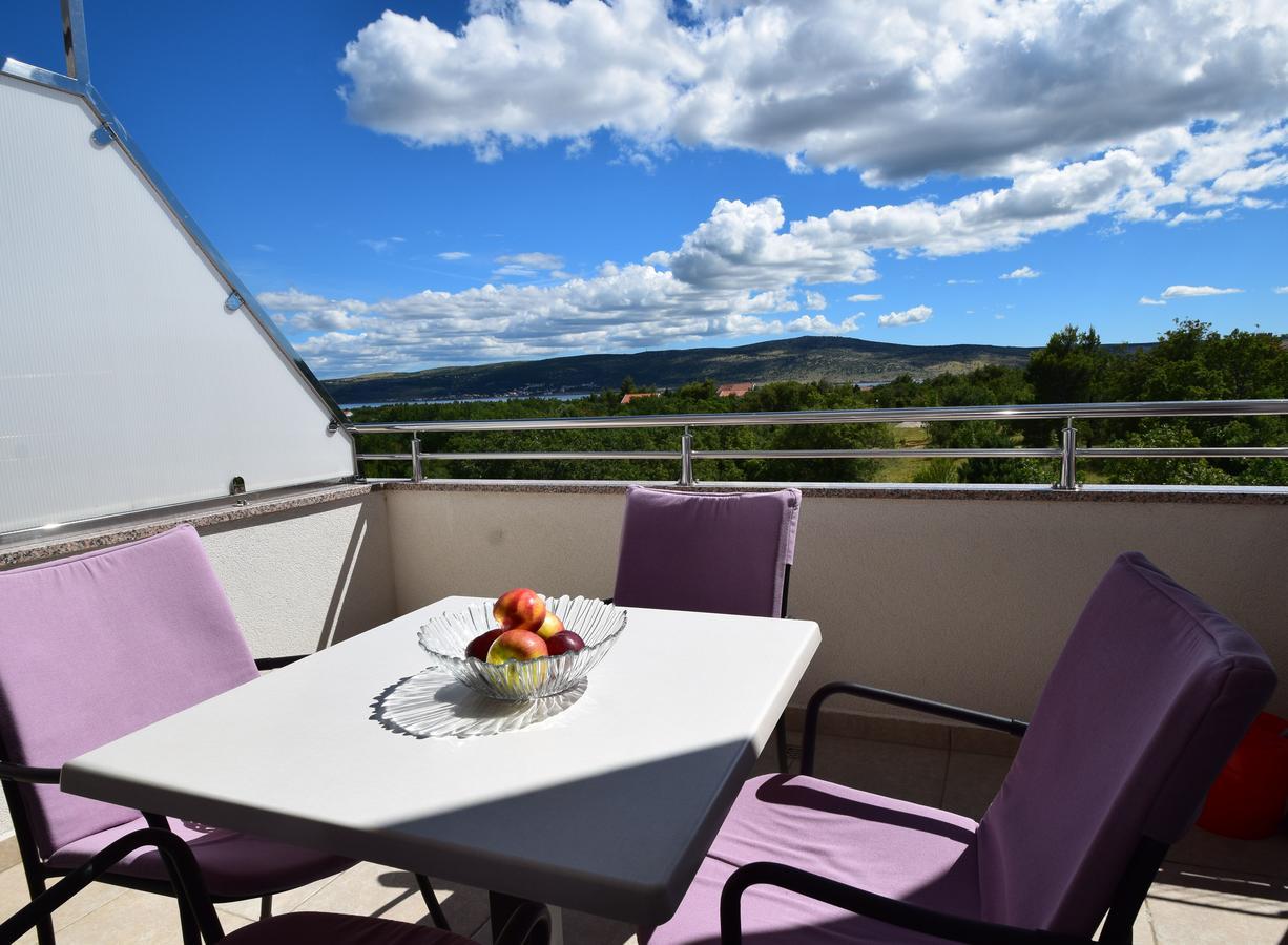 Apartment Anica Kuk Starigrad Paklenica Extérieur photo