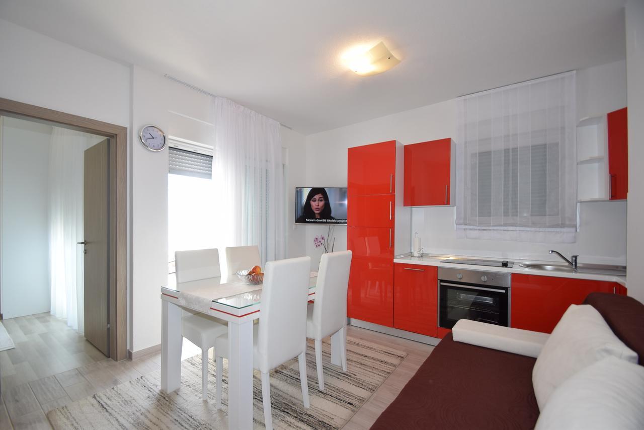 Apartment Anica Kuk Starigrad Paklenica Extérieur photo