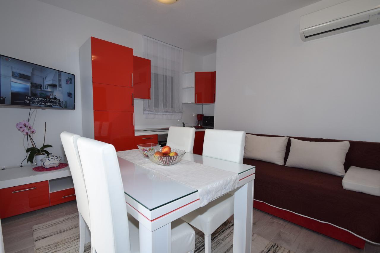 Apartment Anica Kuk Starigrad Paklenica Extérieur photo